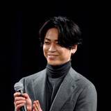 亀梨和也、山下智久と久々に再会し食事「一緒に贅沢なワインを」のニュースの画像