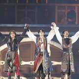 KAT-TUNが一夜限りの復活、解散から7カ月…6人〝並び立ち〟終幕 亀梨和也「最初から最後まで誇りでした」のニュースの画像