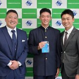 「青木宣親さんがやってきた！」普通の工業系高校“初のドラフト指名”はなぜ起きた？ ヤクルト育成1位左腕は「右利き用グローブで野球始めました」のニュースの画像