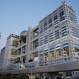 ミリオン46歳歌手、カラオケで“ひとりSMAP”自分流で歌う「夜空ノムコウ」のニュースの画像