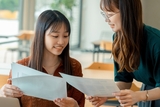 あなたが好かれやすいのは「先輩」or「後輩」どっち？ アンケート結果発表！のニュースの画像